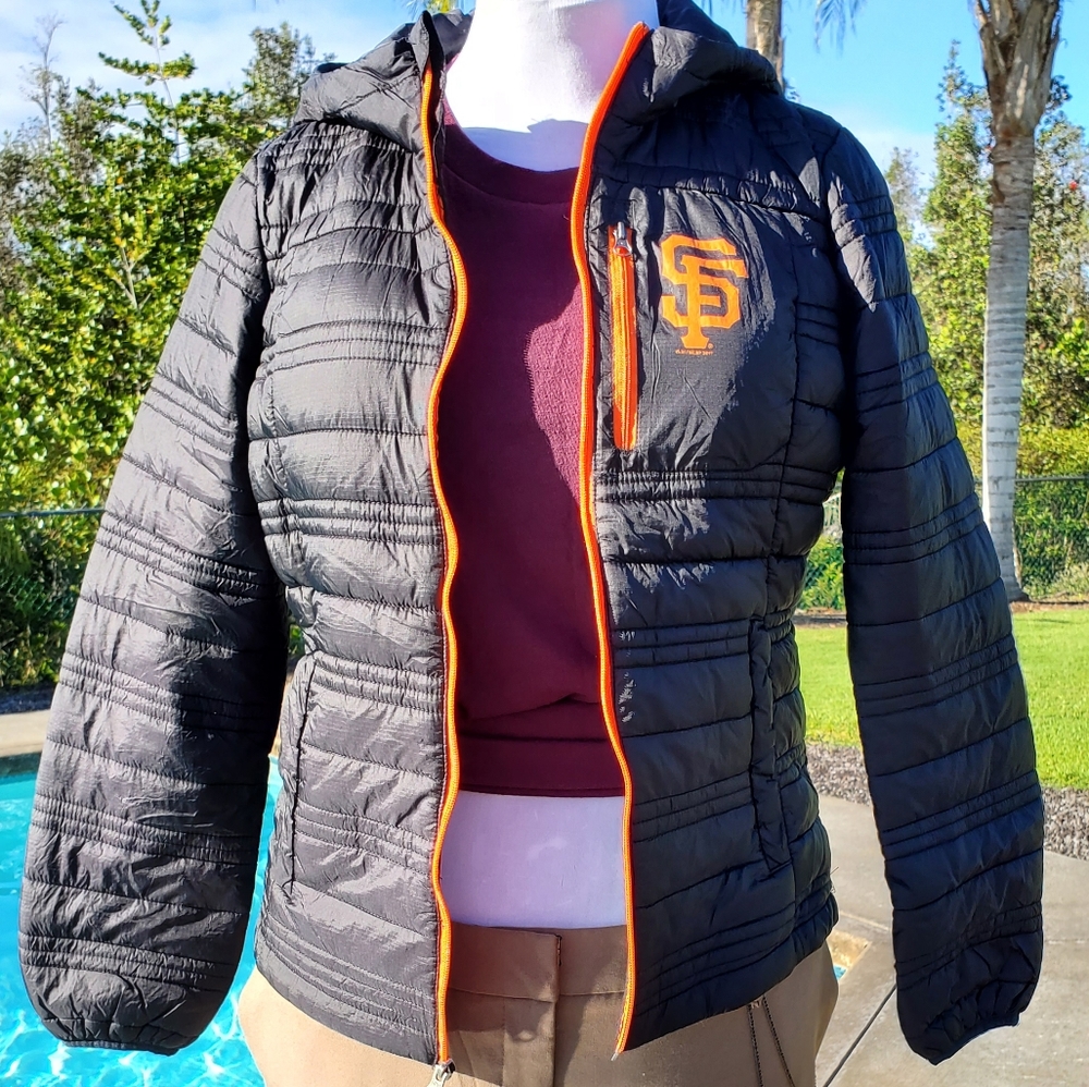 Genuine Merchandise - Picture 4 of 16